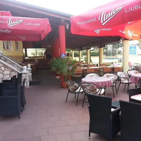 Hotel Botra Gorisnica